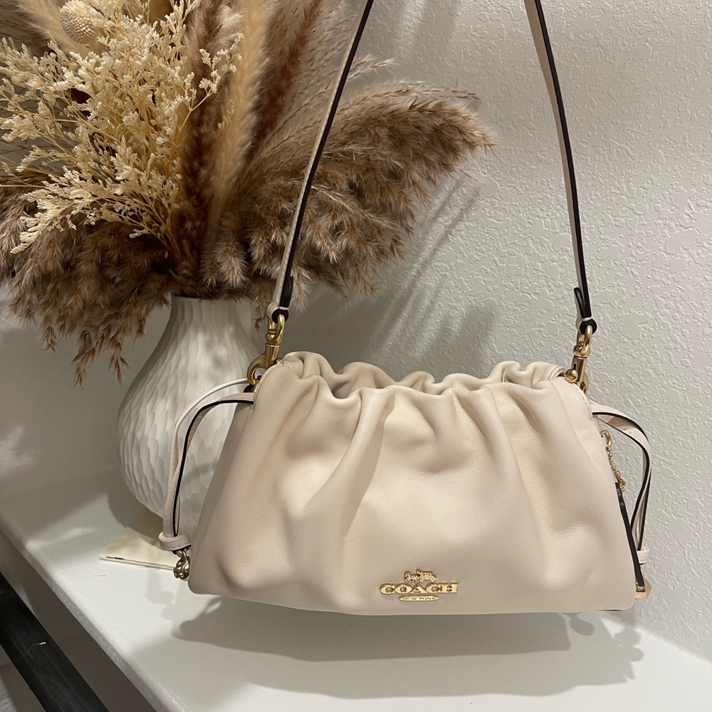 Coach Cream Shoulder Bag (New never worn)